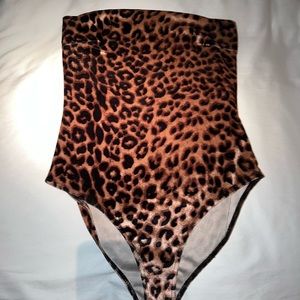 velvet cheetah print strapless bodysuit